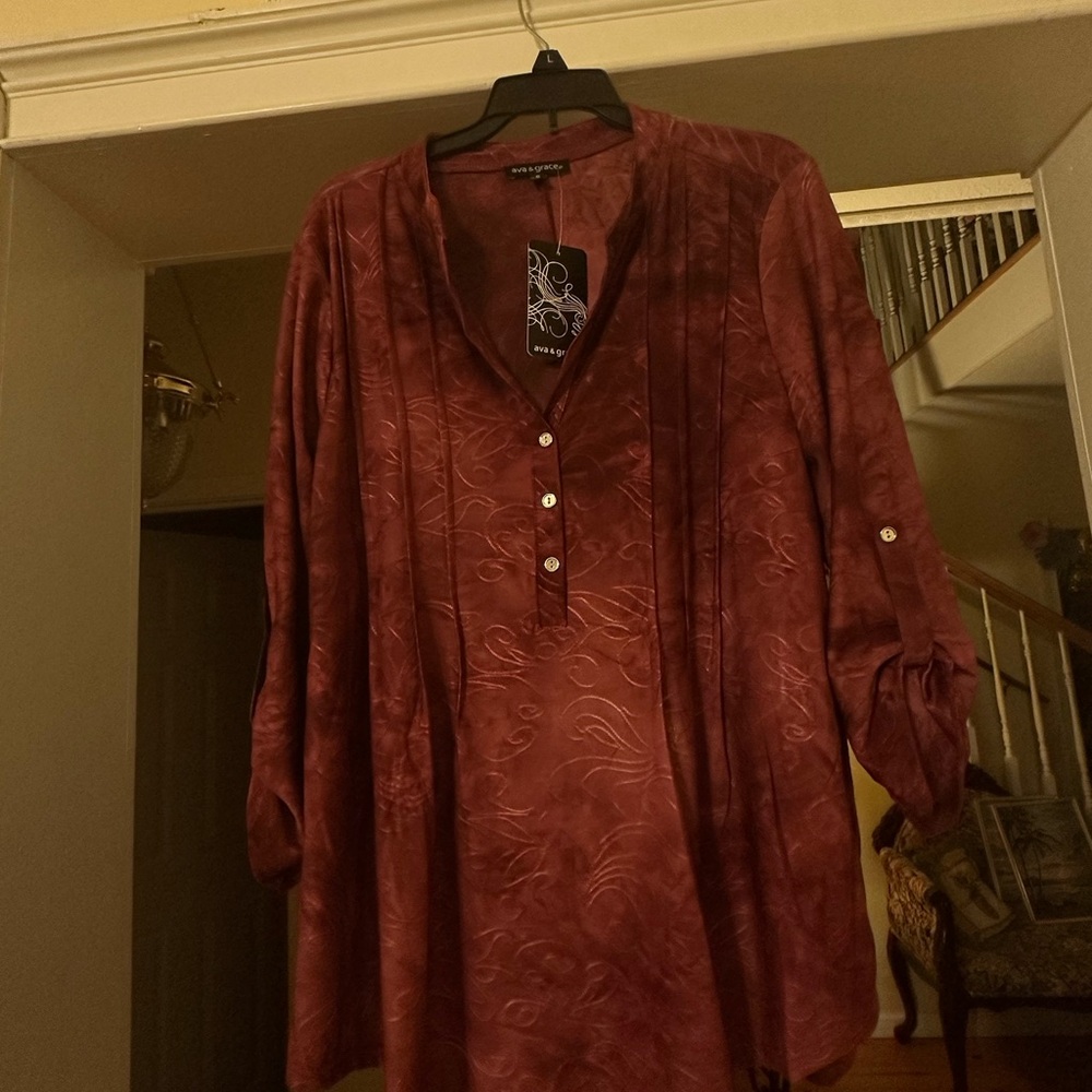 Ava & Grace Maroon Blouse with Button DetailGet ready for Fun in this Fall Event